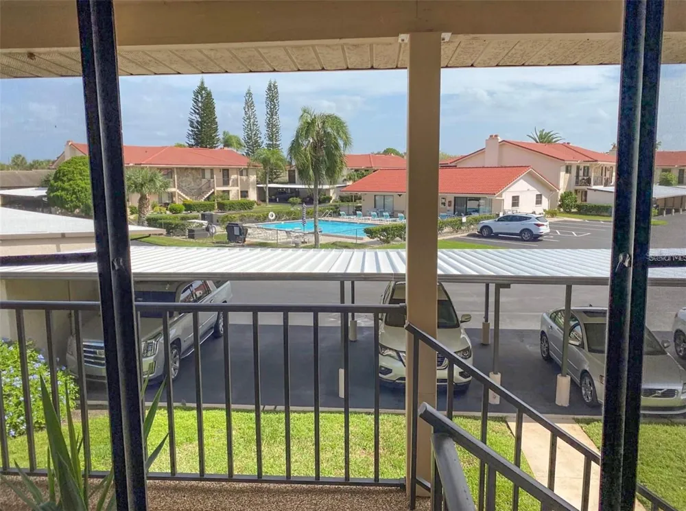9940 EAGLES POINT CIRCLE #4 Port Richey, FL 34668