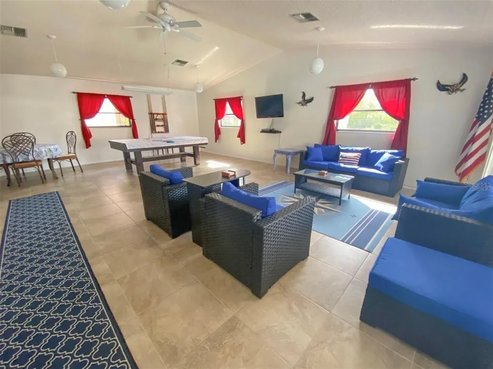 9940 EAGLES POINT CIRCLE #4 Port Richey, FL 34668