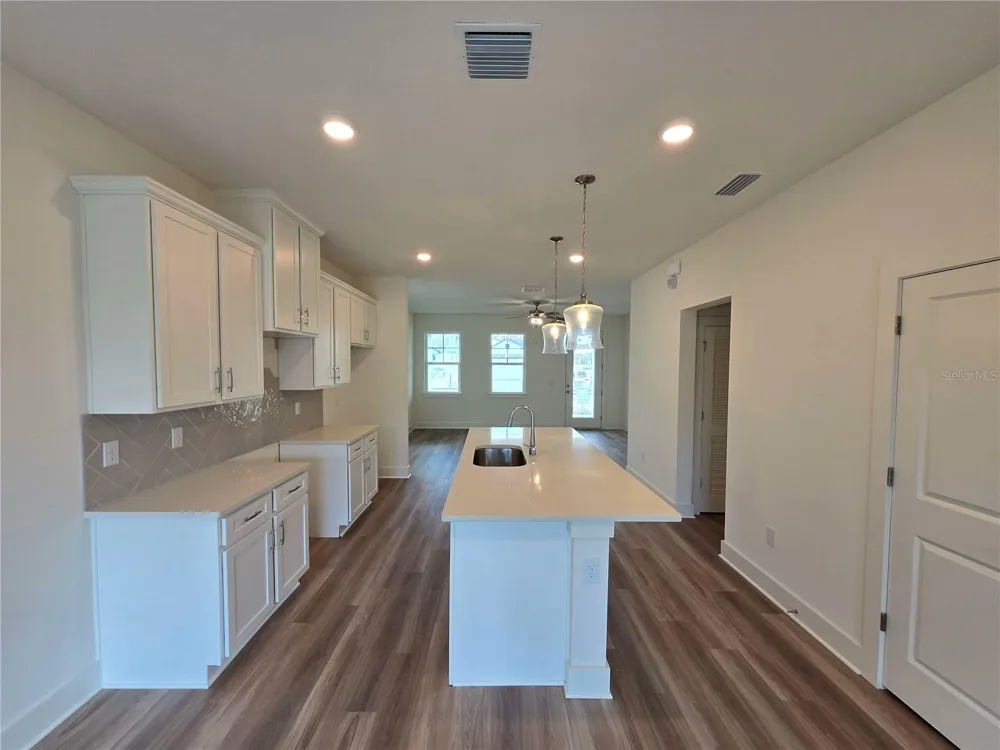 3836 DAYBREAK RUN LOOP Spring Hill, FL 34609