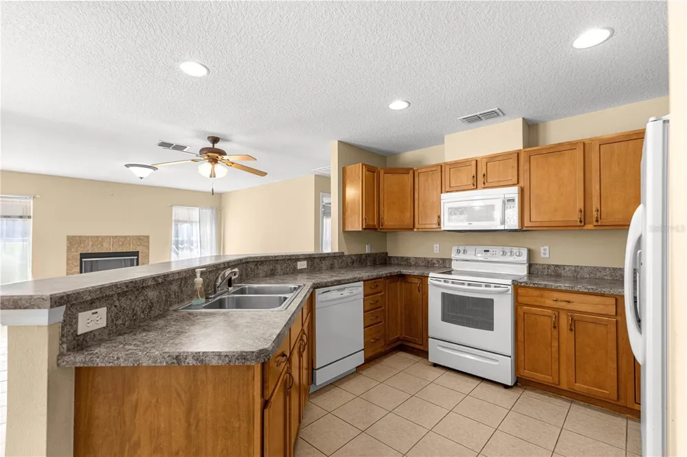 4731 SW GARDENIA COURT Dunnellon, FL 34431