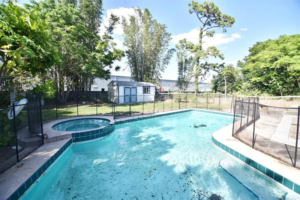7033 EASTER STREET Winter Park, FL 32792