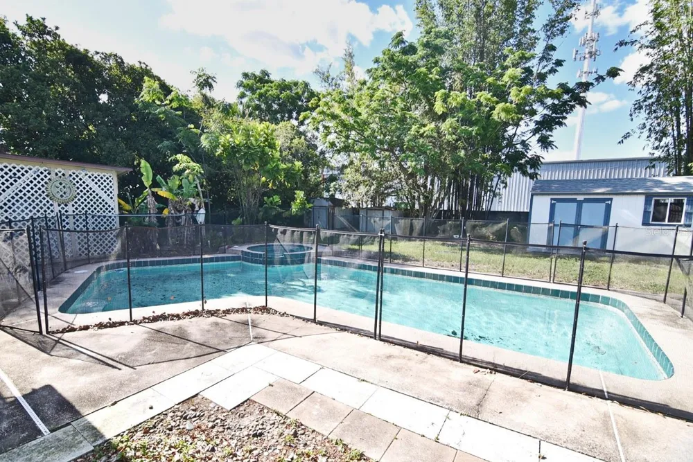 7033 EASTER STREET Winter Park, FL 32792