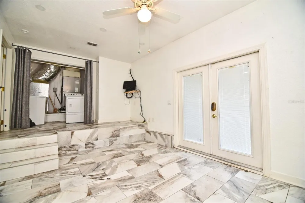 7033 EASTER STREET Winter Park, FL 32792