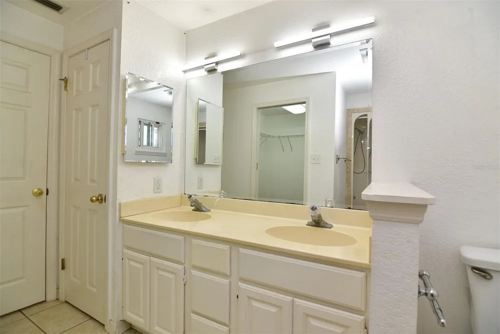 7033 EASTER STREET Winter Park, FL 32792