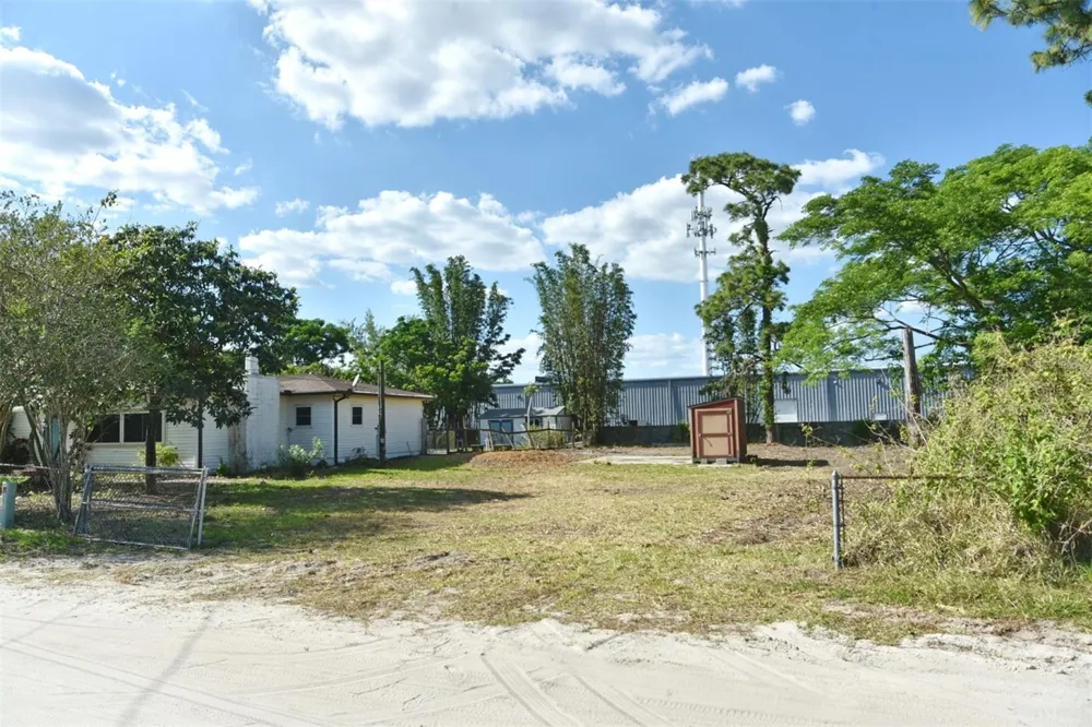 7033 EASTER STREET Winter Park, FL 32792