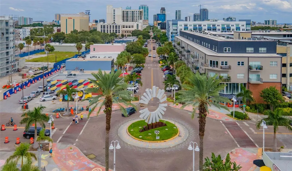 465 CENTRAL AVENUE #301 St Petersburg, FL 33701