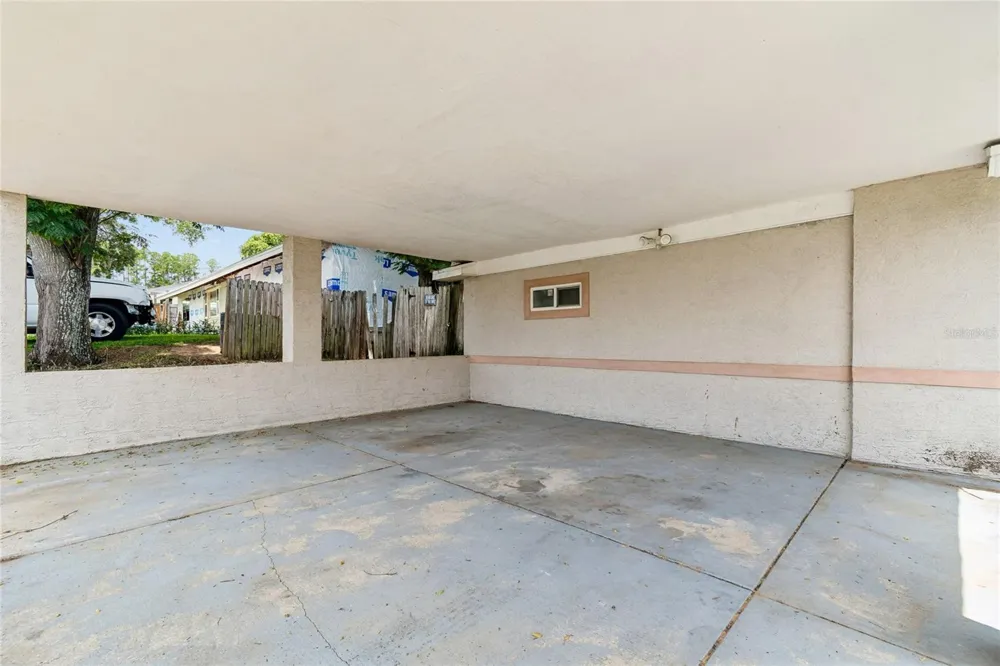 37913 WICKLOW AVENUE Zephyrhills, FL 33541