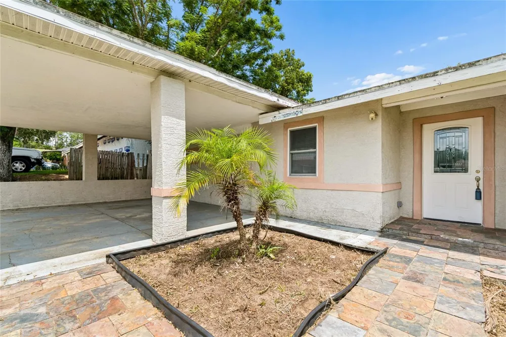 37913 WICKLOW AVENUE Zephyrhills, FL 33541