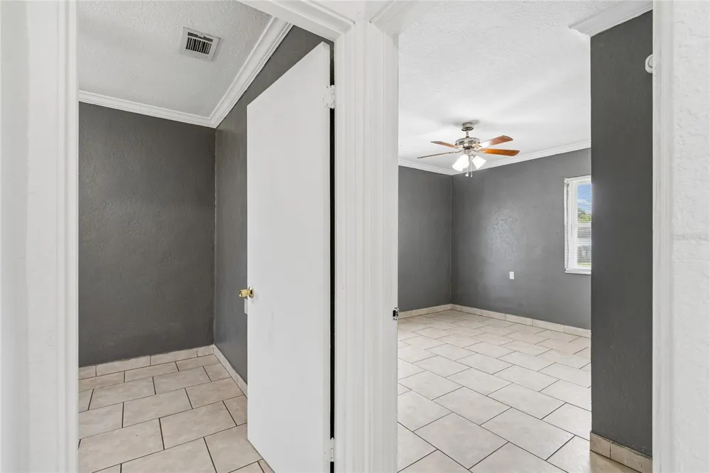 37913 WICKLOW AVENUE Zephyrhills, FL 33541