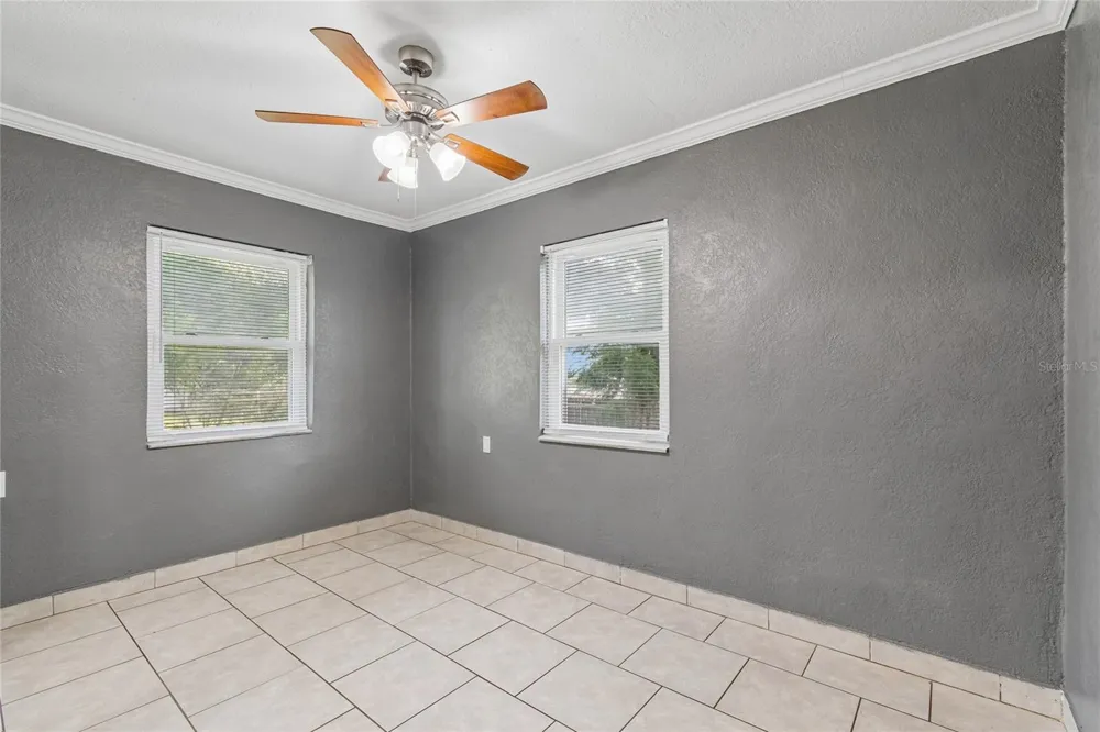 37913 WICKLOW AVENUE Zephyrhills, FL 33541