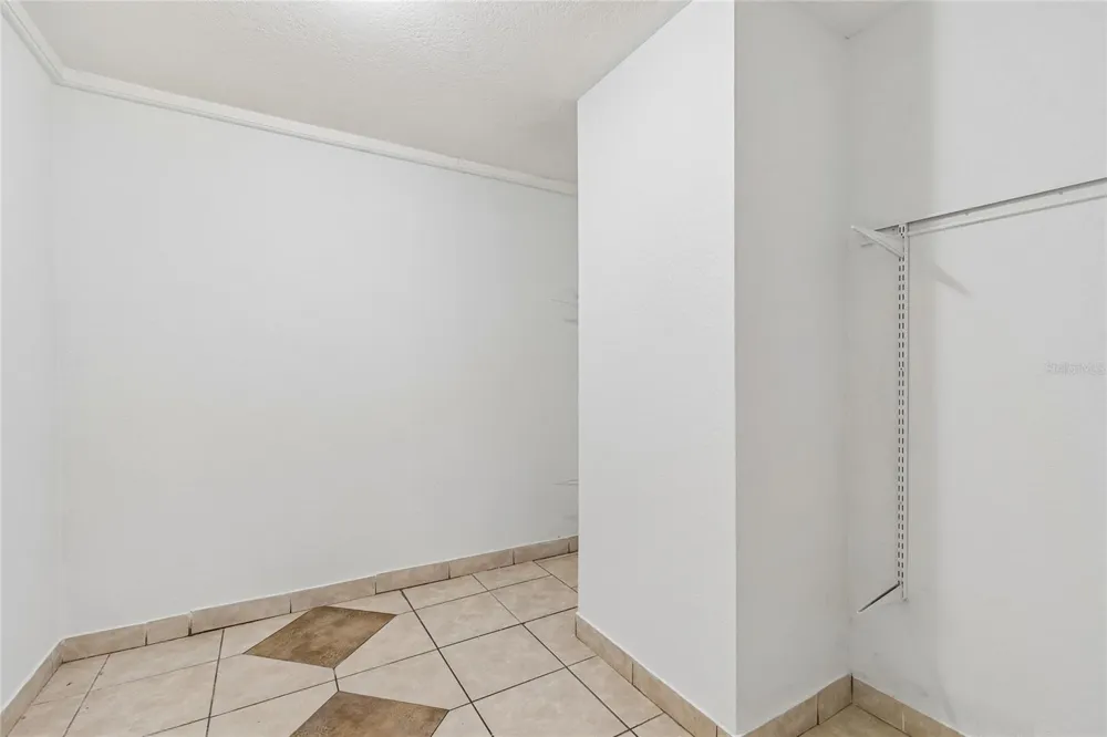 37913 WICKLOW AVENUE Zephyrhills, FL 33541