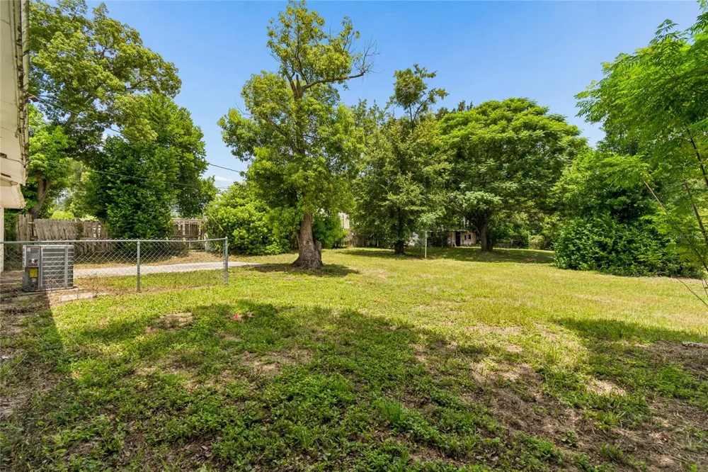 37913 WICKLOW AVENUE Zephyrhills, FL 33541