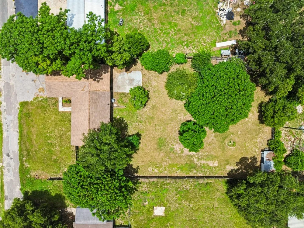 37913 WICKLOW AVENUE Zephyrhills, FL 33541