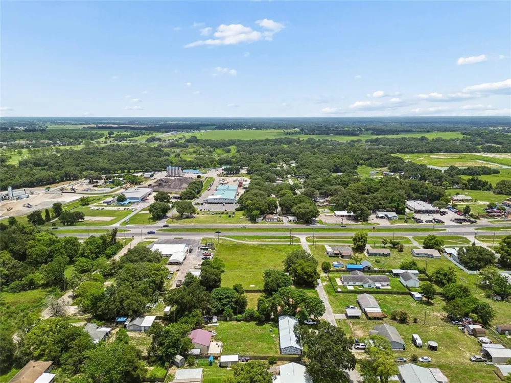 37913 WICKLOW AVENUE Zephyrhills, FL 33541