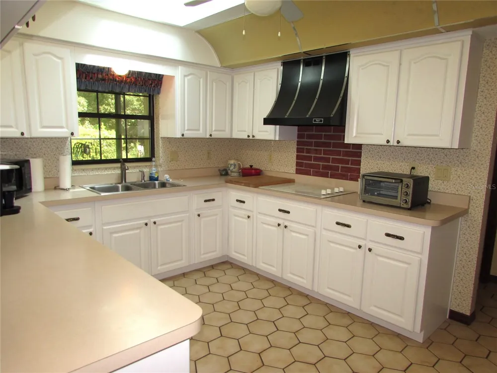 9890 SW 203RD CIRCLE Dunnellon, FL 34431