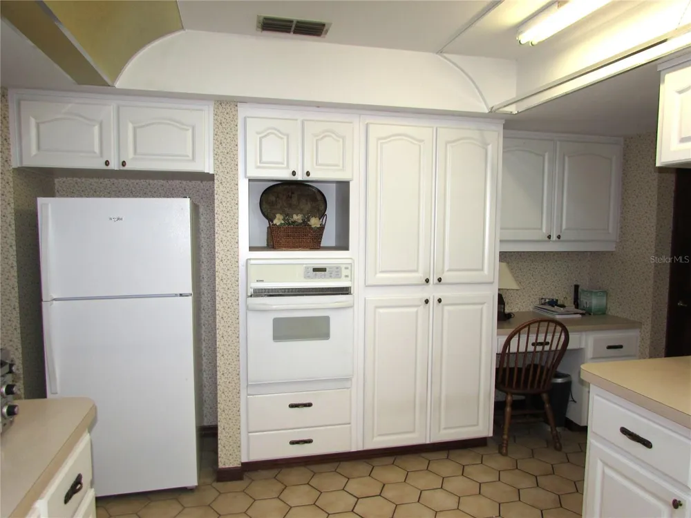 9890 SW 203RD CIRCLE Dunnellon, FL 34431