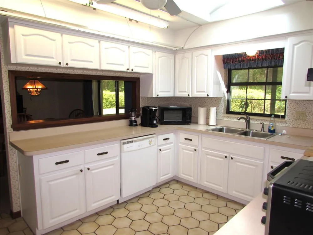 9890 SW 203RD CIRCLE Dunnellon, FL 34431