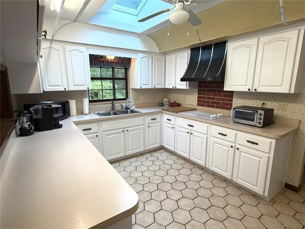 9890 SW 203RD CIRCLE Dunnellon, FL 34431