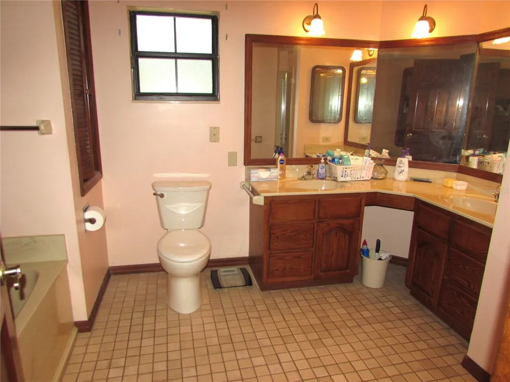 9890 SW 203RD CIRCLE Dunnellon, FL 34431
