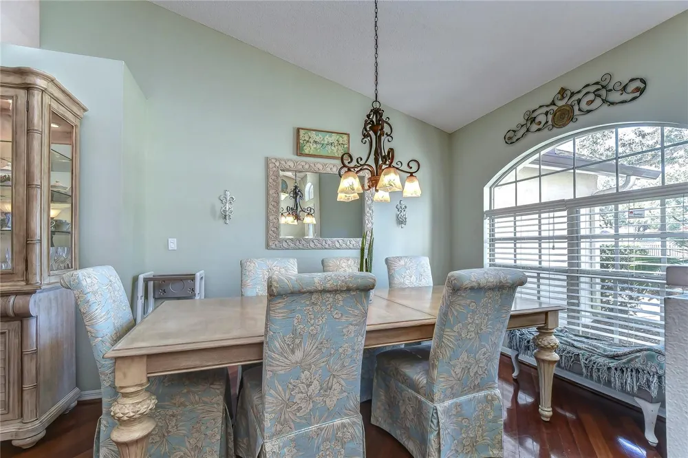 9502 SUNNYOAK DRIVE Riverview, FL 33569