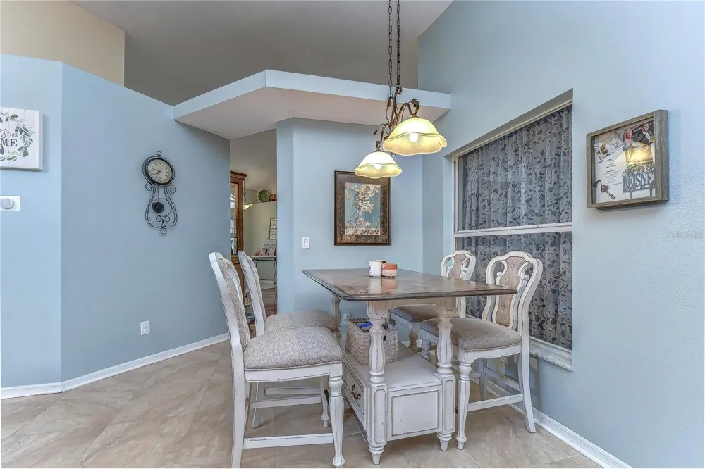 9502 SUNNYOAK DRIVE Riverview, FL 33569