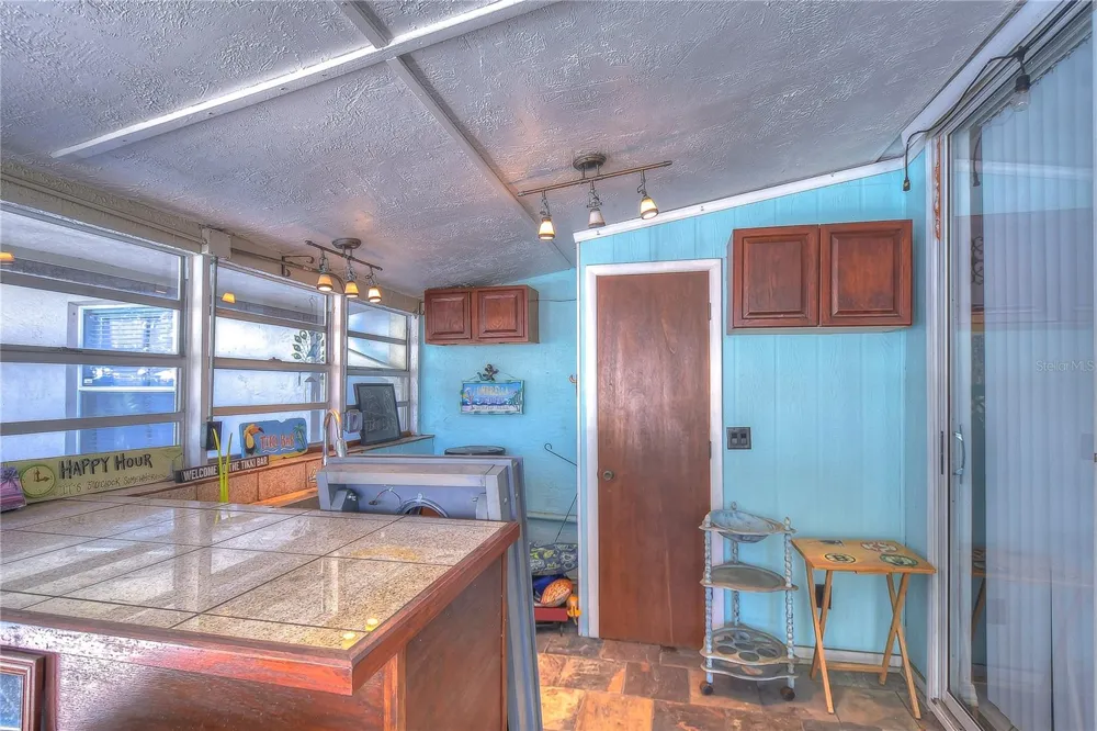 9502 SUNNYOAK DRIVE Riverview, FL 33569