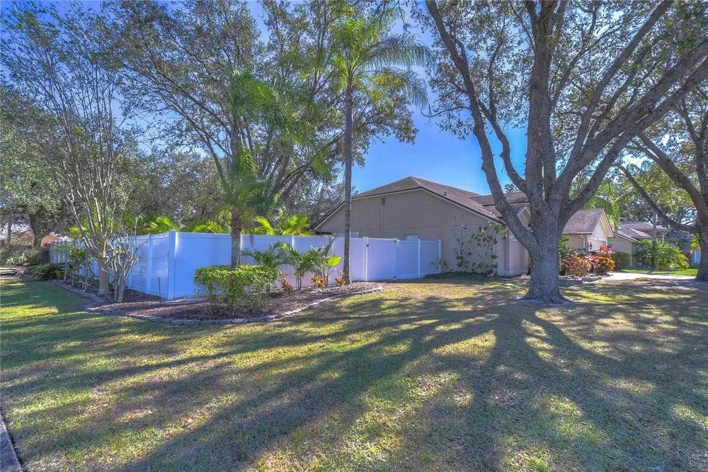 9502 SUNNYOAK DRIVE Riverview, FL 33569