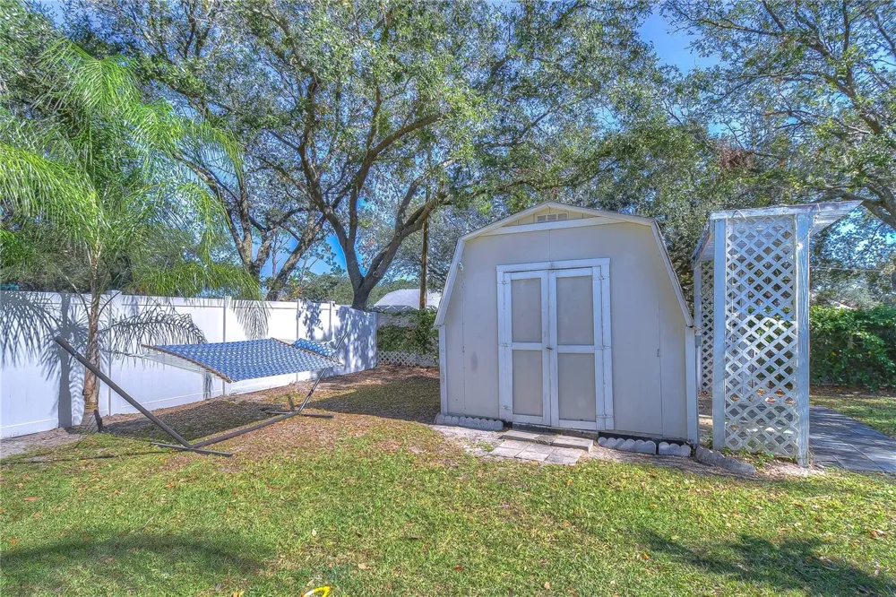 9502 SUNNYOAK DRIVE Riverview, FL 33569