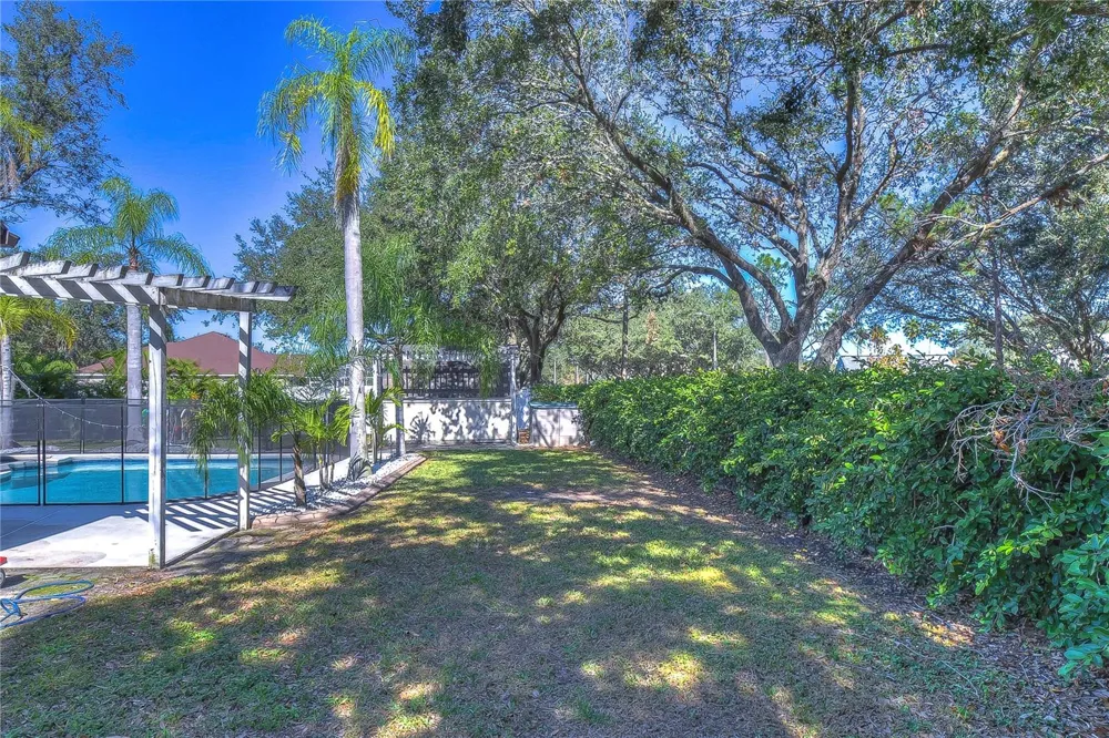9502 SUNNYOAK DRIVE Riverview, FL 33569
