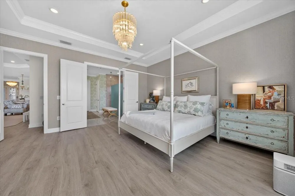 10168 SILENT NIGHT LANE Sarasota, FL 34241
