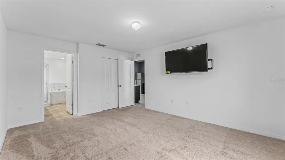 2048 WINDING RIVER COVE Bartow, FL 33830