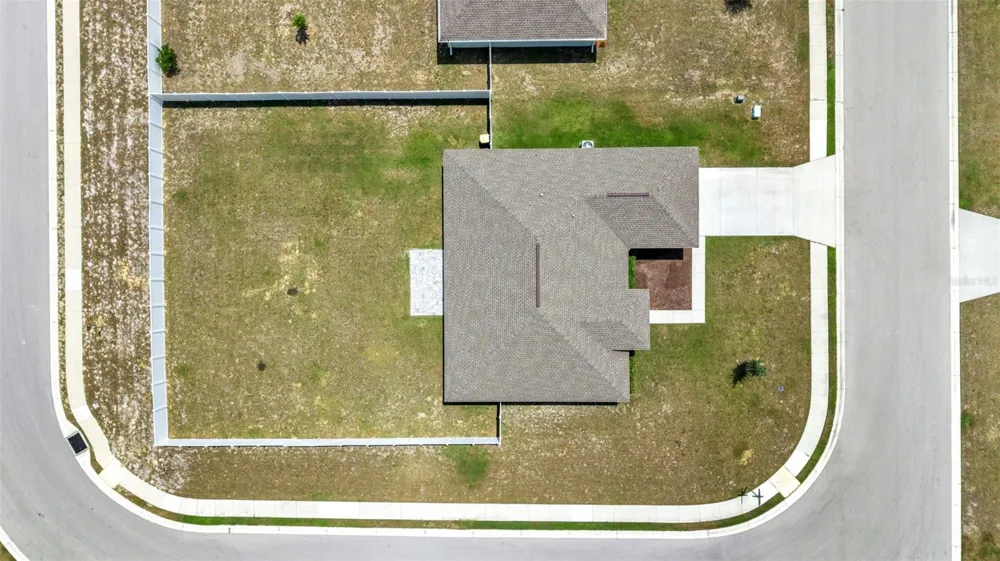 2048 WINDING RIVER COVE Bartow, FL 33830
