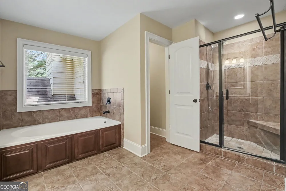 106 Waterlace WAY Fayetteville, GA 30215