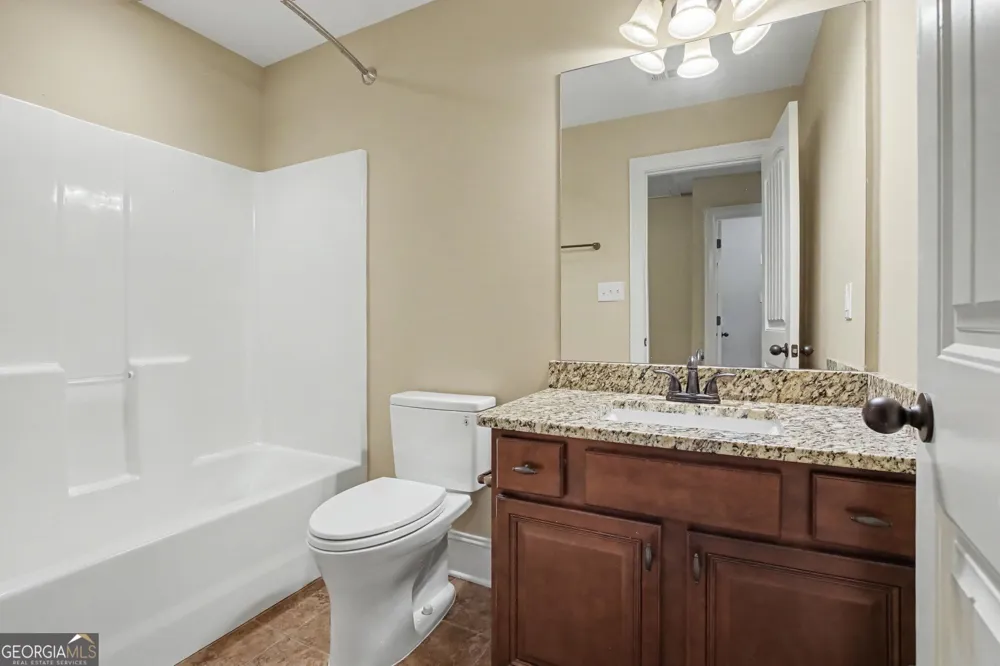 106 Waterlace WAY Fayetteville, GA 30215