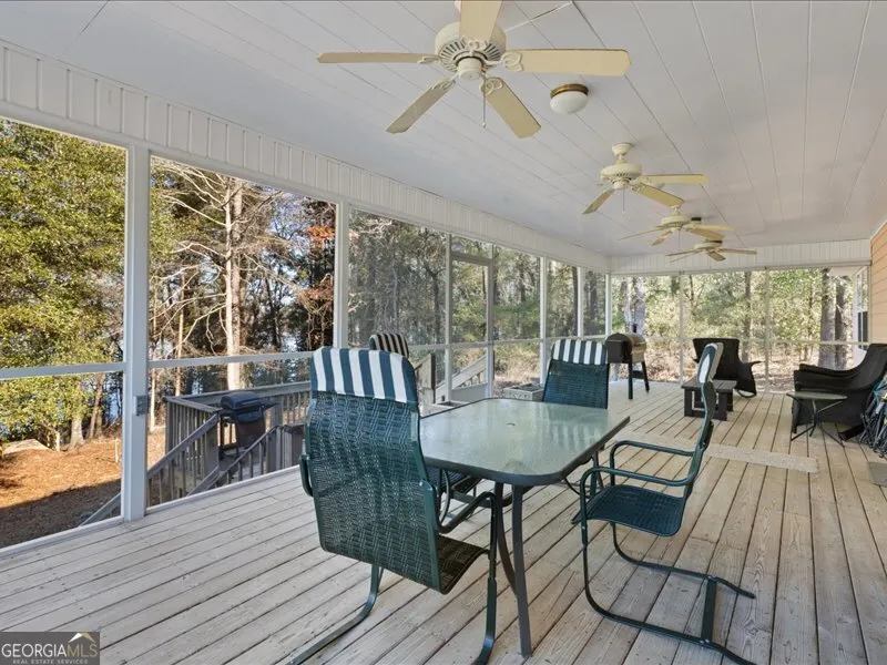 221 Sunset Point RD Fort Gaines, GA 39851