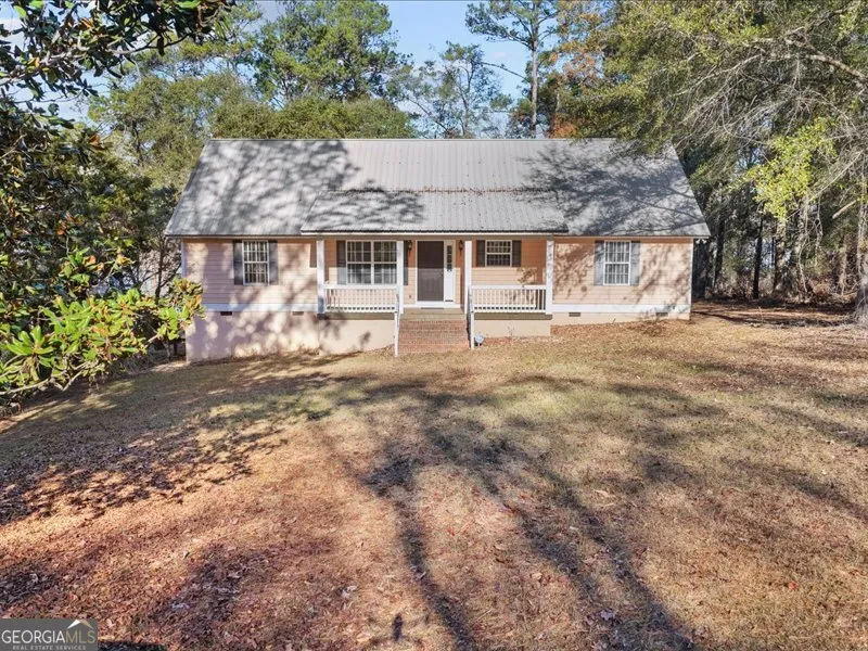 221 Sunset Point RD Fort Gaines, GA 39851