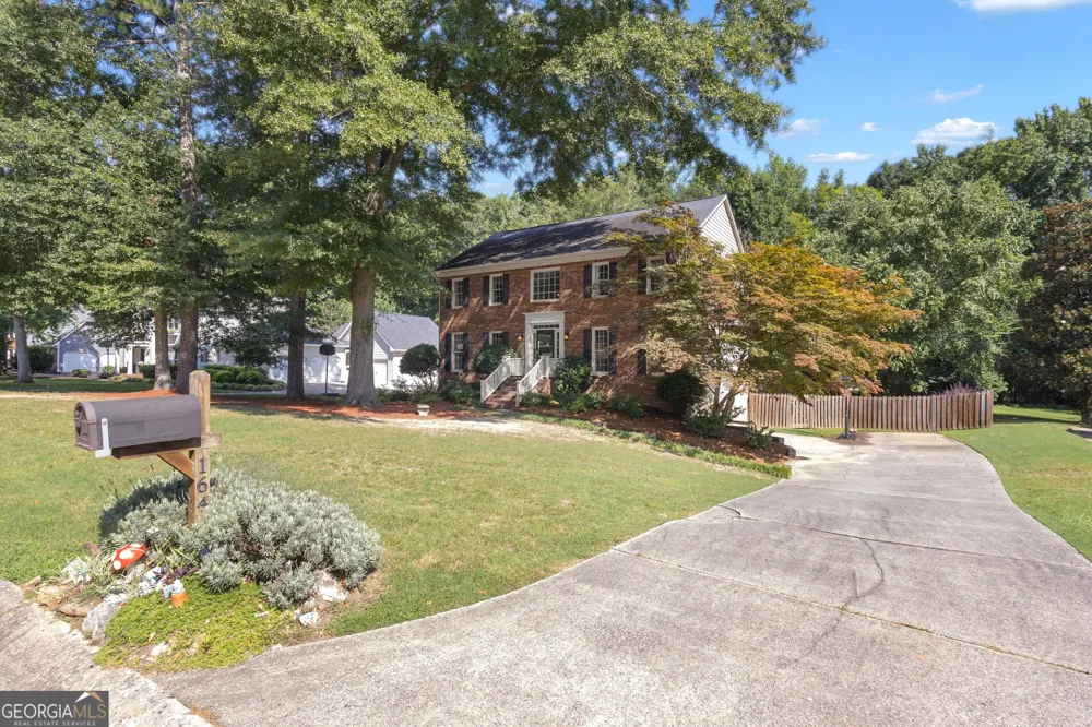 164 Cloister DR Peachtree City, GA 30269