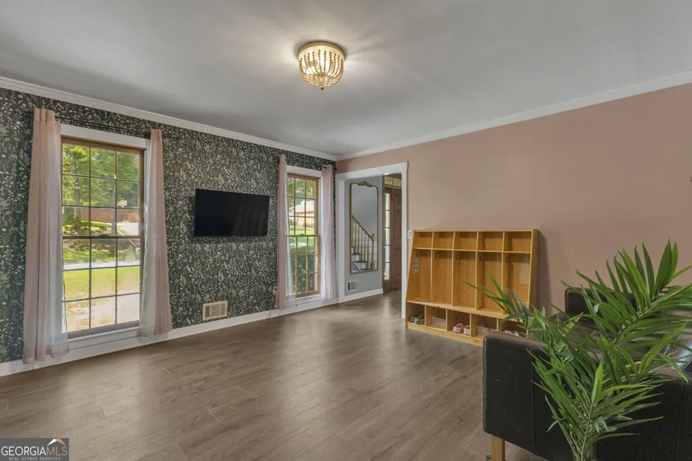 164 Cloister DR Peachtree City, GA 30269