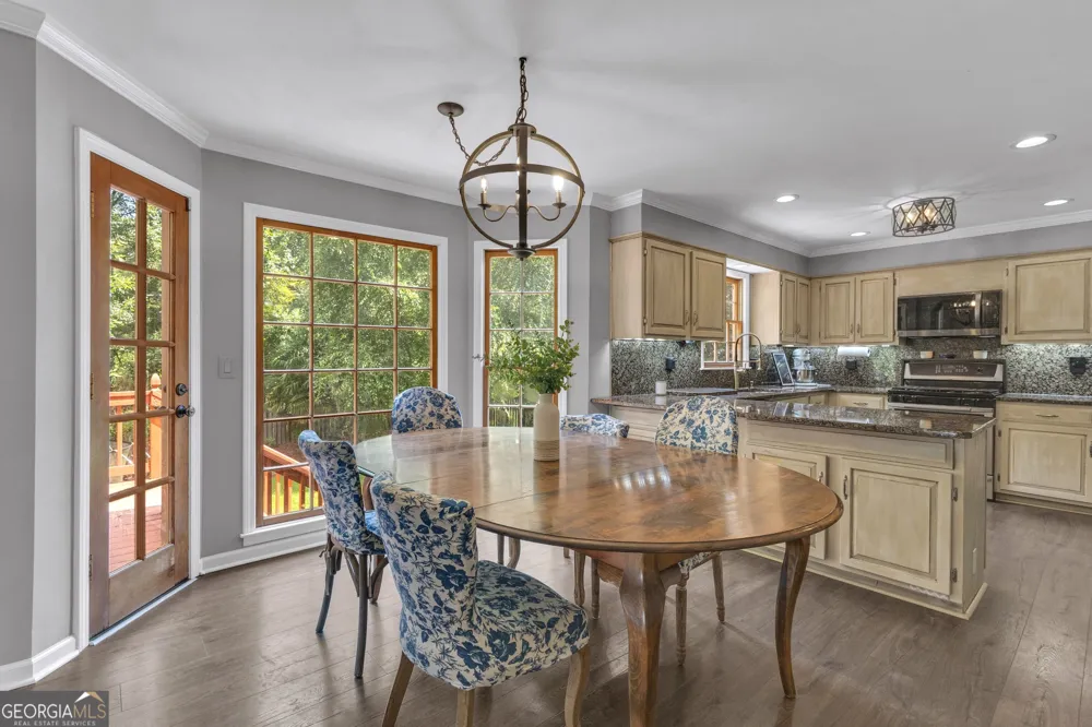 164 Cloister DR Peachtree City, GA 30269