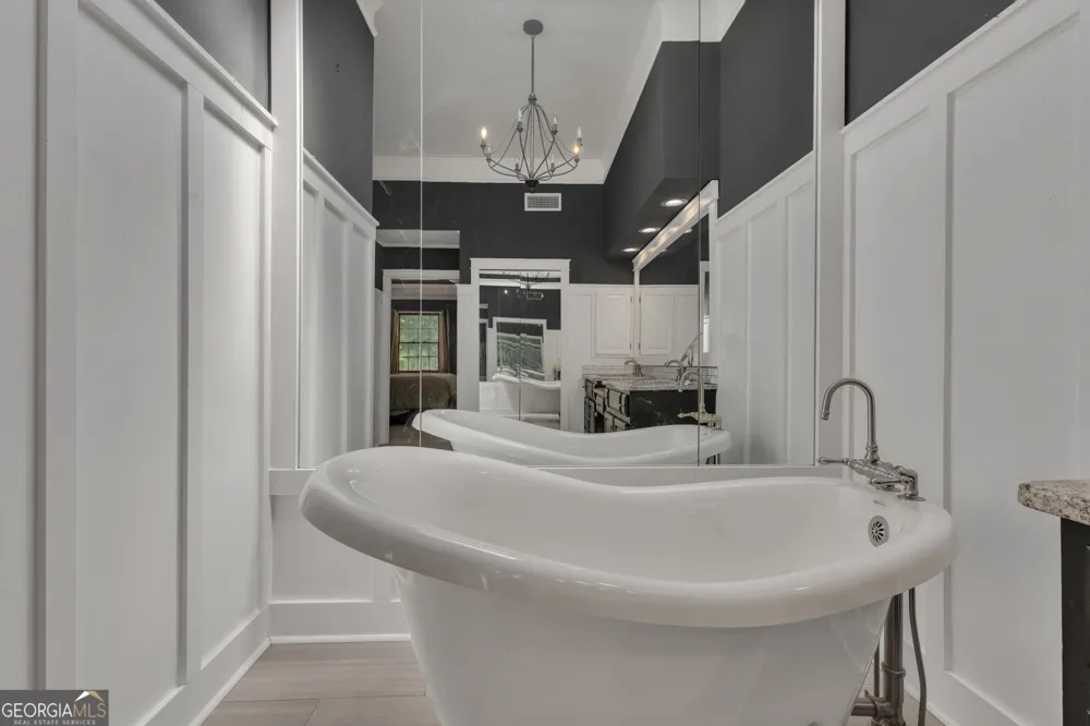 164 Cloister DR Peachtree City, GA 30269