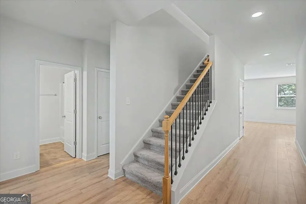 61 Dew Drop PT Dallas, GA 30157