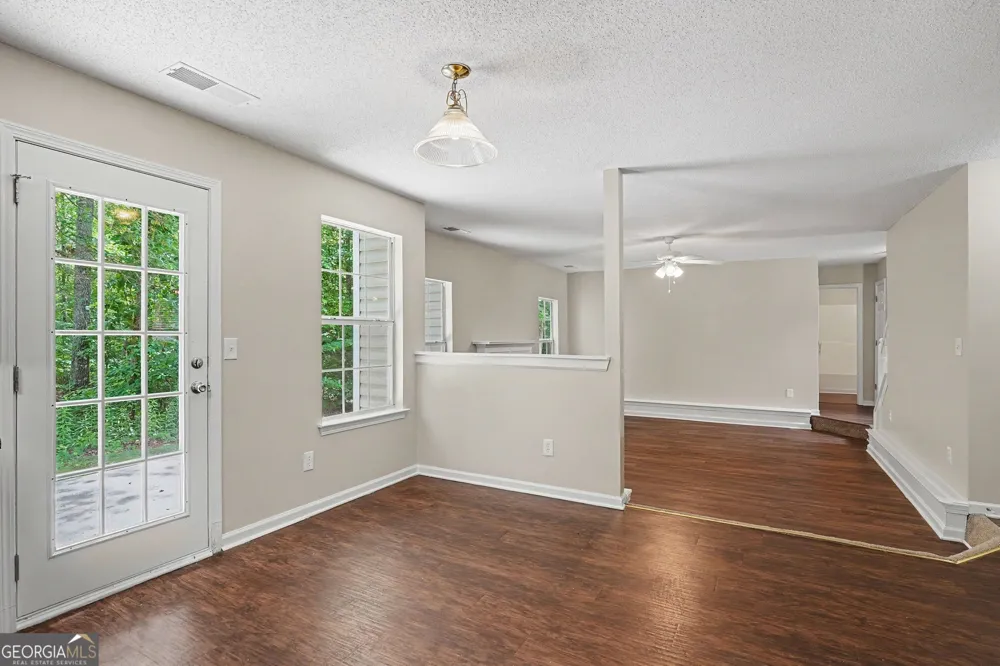 129 Kentwood Springs DR Hampton, GA 30228