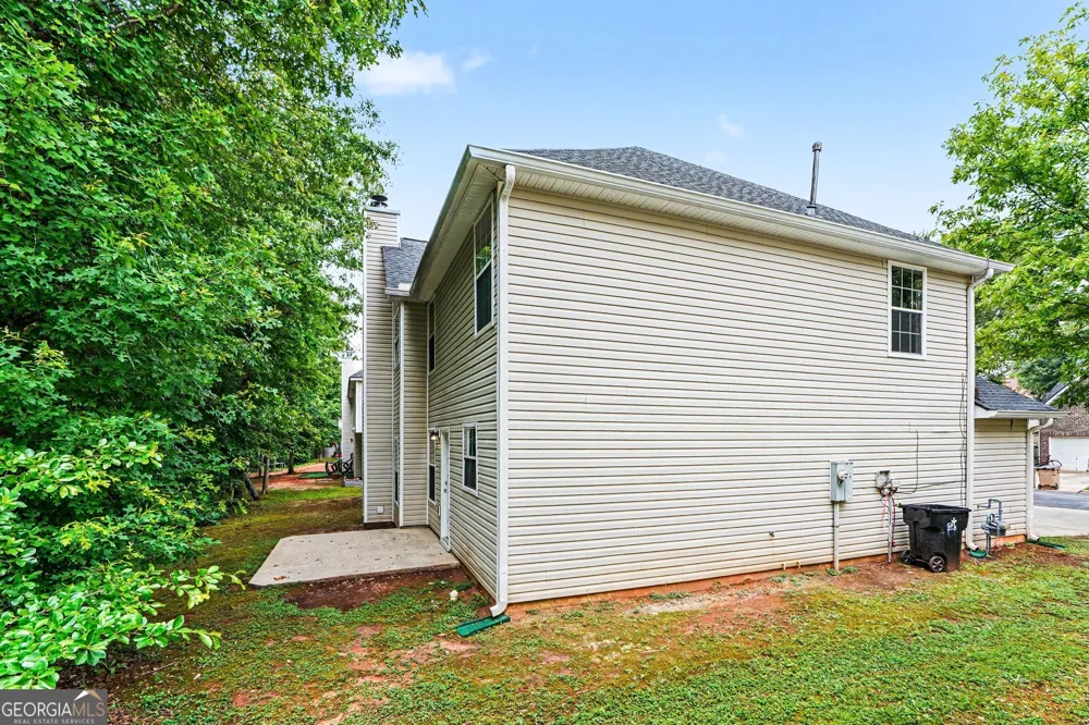 129 Kentwood Springs DR Hampton, GA 30228
