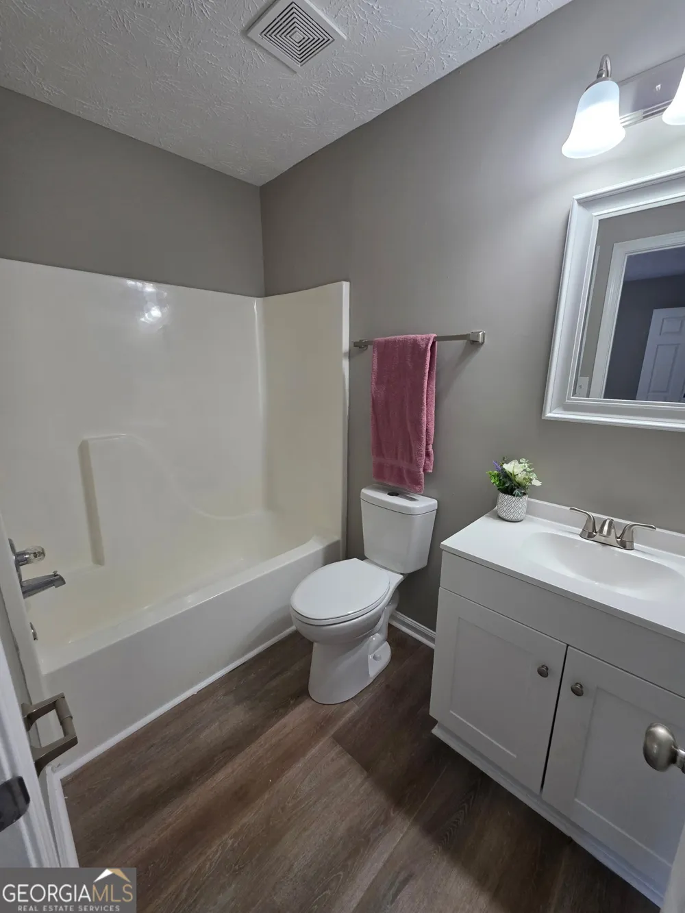 355 Big Oak Circle Athens, GA 30605