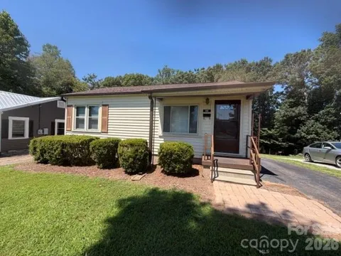 44 Ridgecrest Drive
