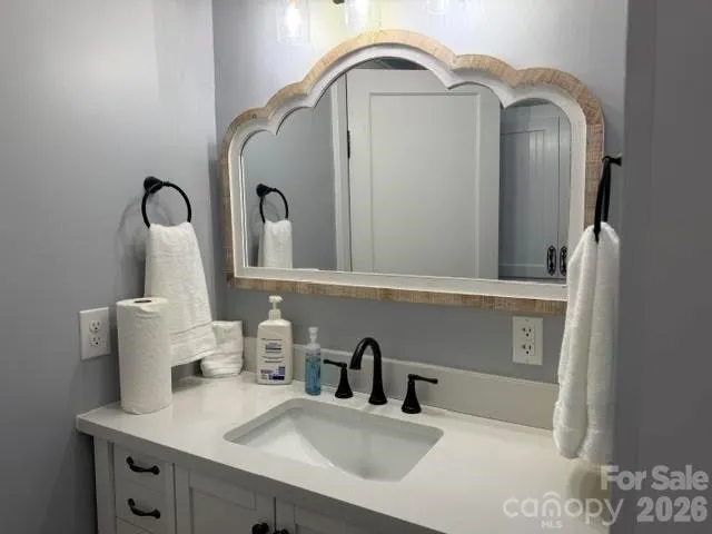 44 Ridgecrest Drive Marion, NC 28752