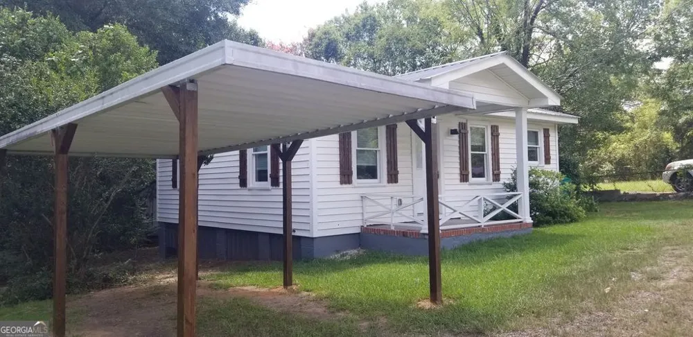 121 Pine AVE SE Milledgeville, GA 31061