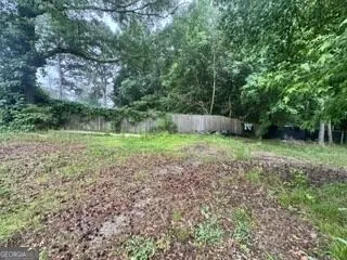 1835 Granade RD SW Conyers, GA 30094