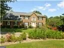 1500 Old Salem DR SE