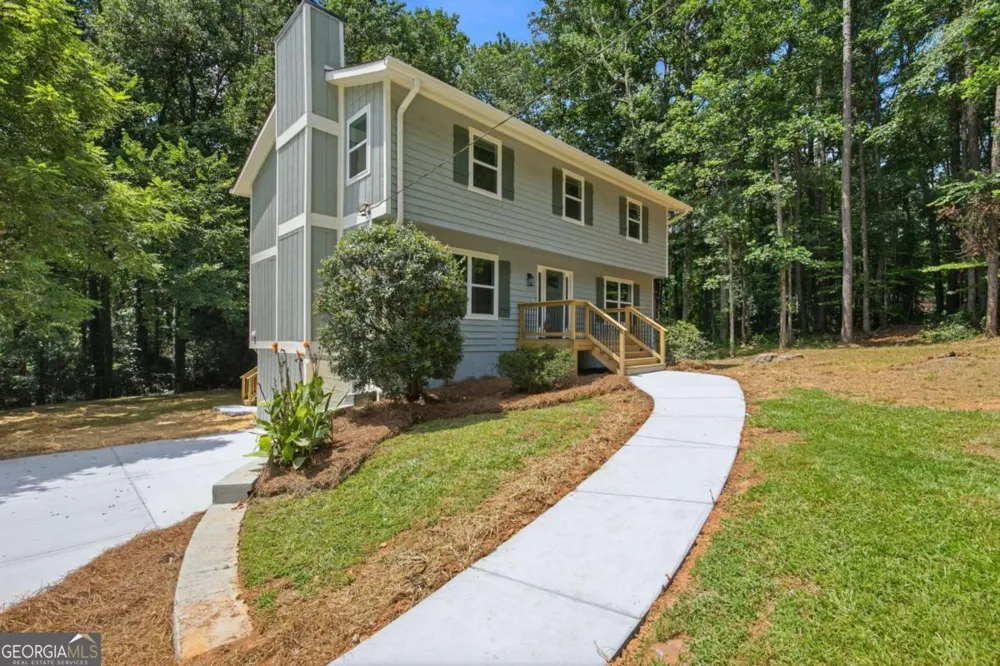 835 Omaha DR Norcross, GA 30093